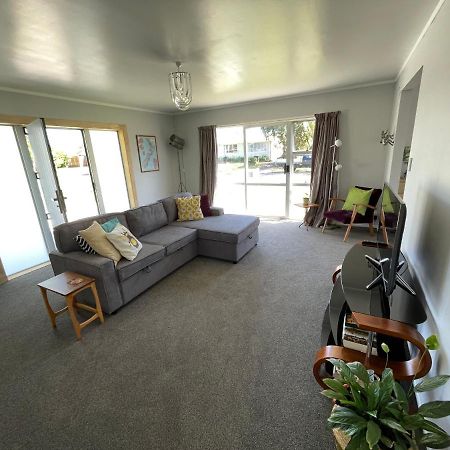 Green Door - One Bedroom Apartment Whakatane Exterior foto